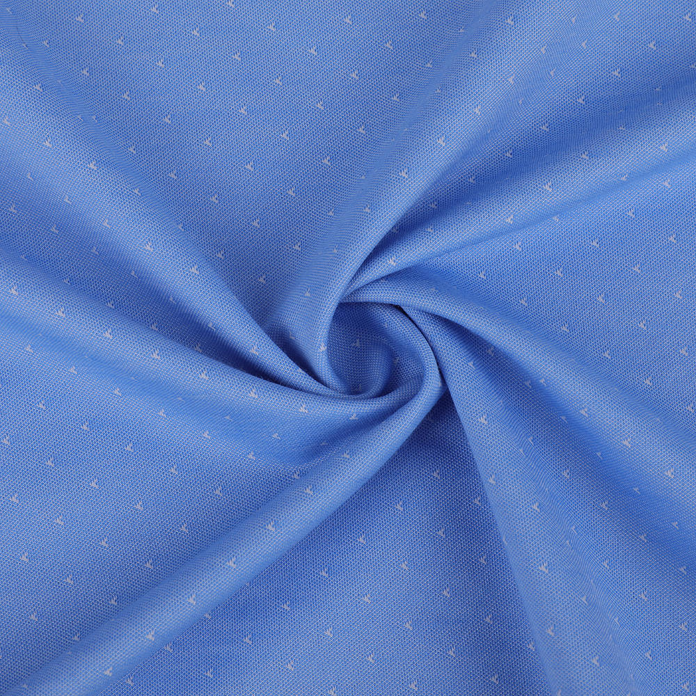 Knuspriger und komfortabler einseitiger großer Jacquard-Hemdstoff-Stoff